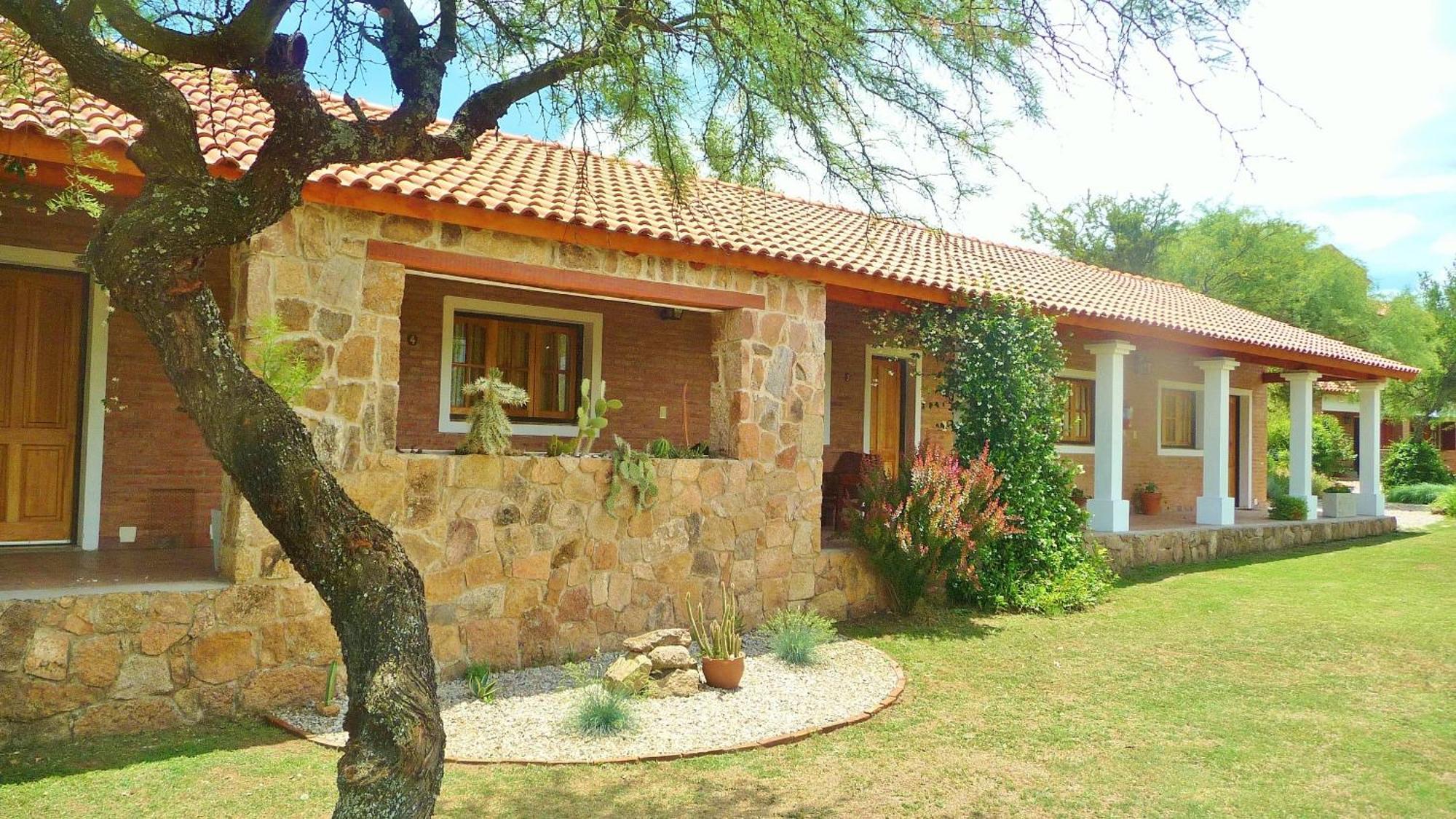 Posada Terracota Nono Bagian luar foto